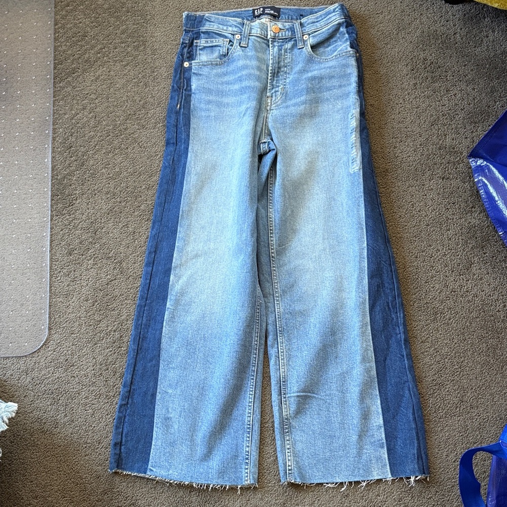 2 Pairs of Gap Two-Tone Blue Women's Jeans, Size 4/27R cropped, NWT